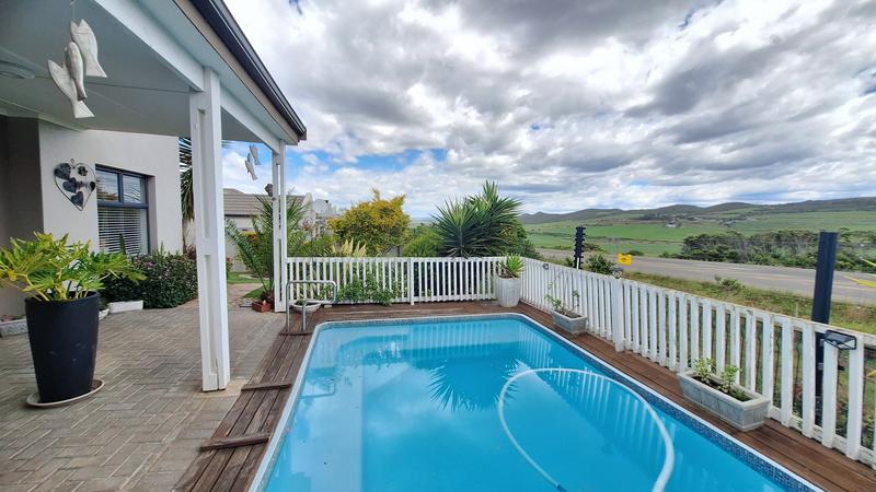 2 Bedroom Property for Sale in Reebok Western Cape
